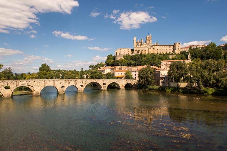 Cidade de Béziers - Turismo e feriados de rio